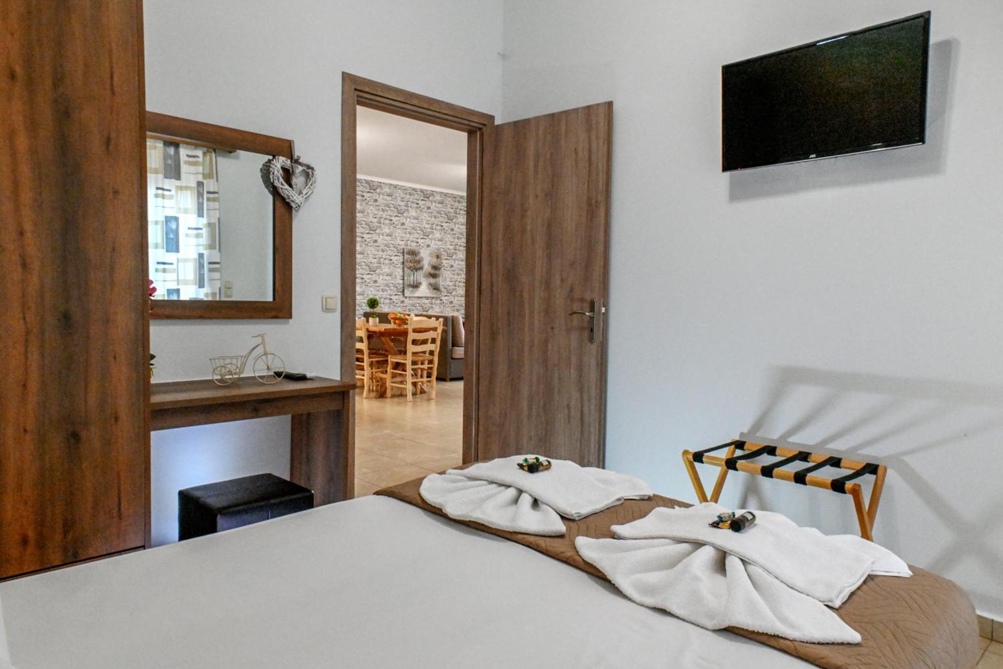 Stelios & Stavros Apartment Kíssamos Dış mekan fotoğraf